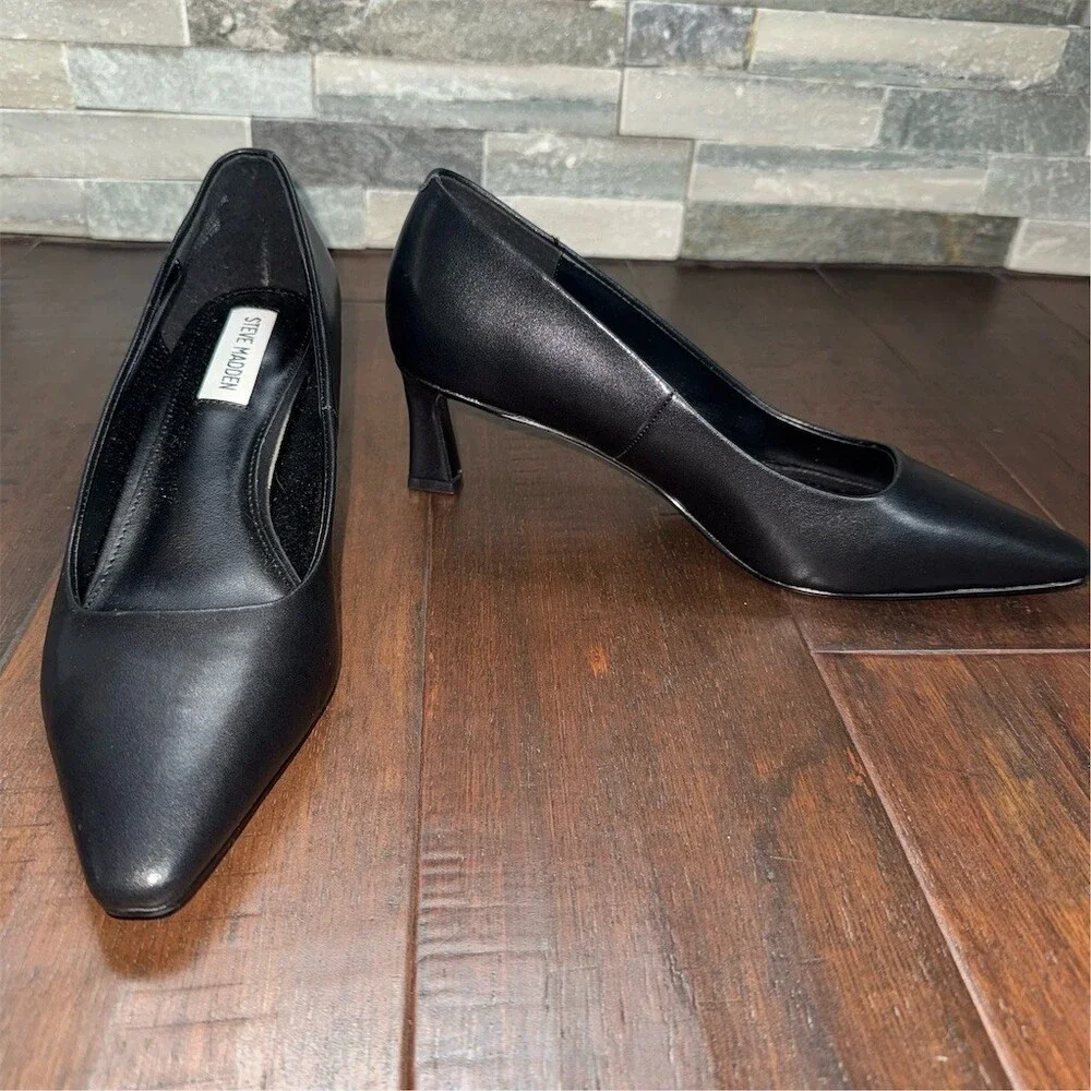 Steve Madden Womens Black Pointed Toe Kitten Heel‎ Pumps Slip On Dress Size 7.5
